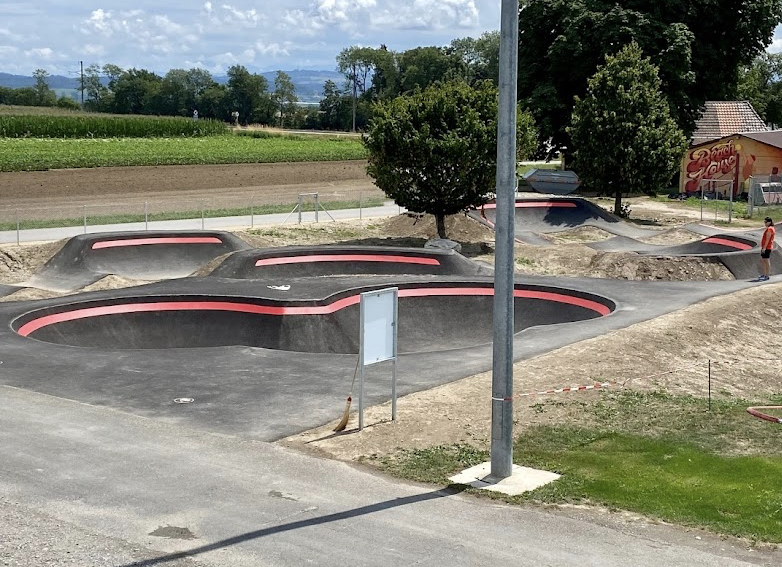 Ins pumptrack